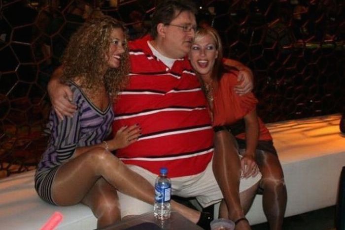 fat-guy-rich-girls.jpg